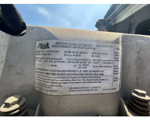 MACK CXN613 Complete Vehicle