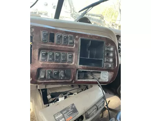 MACK CXN613 Complete Vehicle