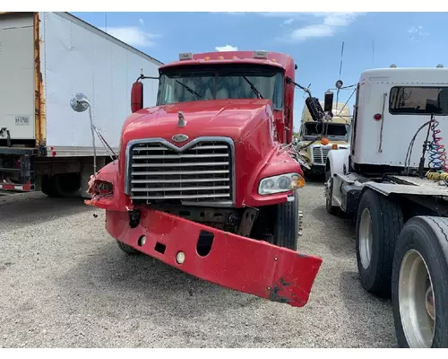 MACK CXN613 Complete Vehicle