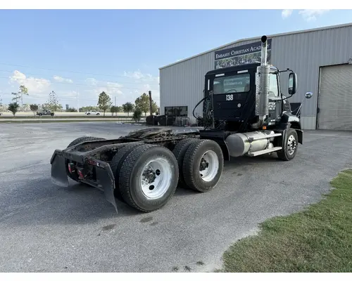MACK CXN613 Complete Vehicle