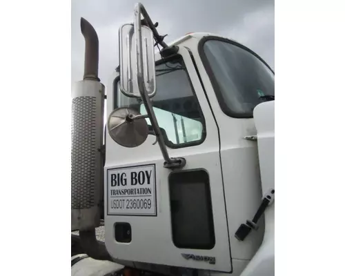 MACK CXN613 DOOR ASSEMBLY, FRONT