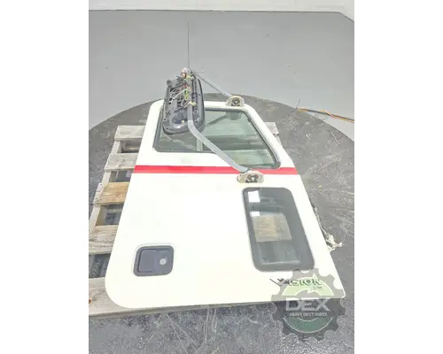 MACK CXN613 Door Assembly, Front