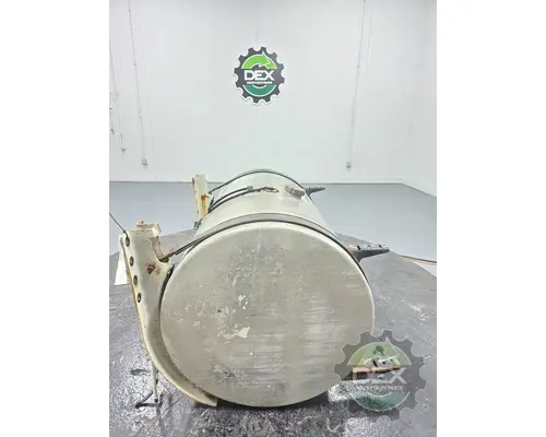 MACK CXN613 Fuel Tank