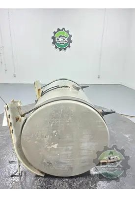 MACK CXN613 Fuel Tank