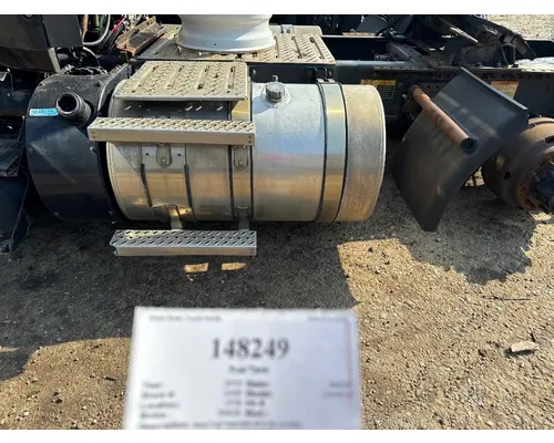 MACK CXN613 Fuel Tank