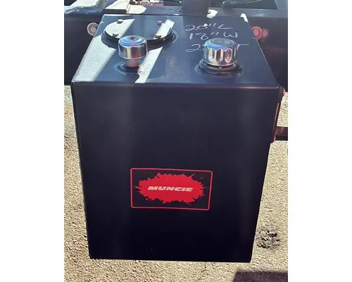 MACK CXN613 HYDRAULIC TANK