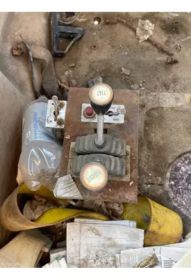 MACK CXN613 PTO/PTO Controls