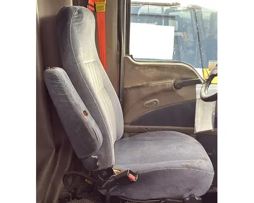 MACK CXN613 SEAT, FRONT