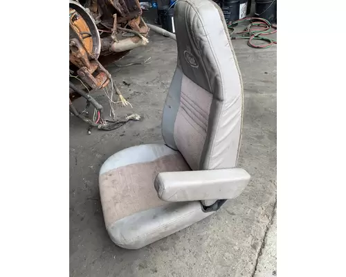 MACK CXN613 Seat, Front