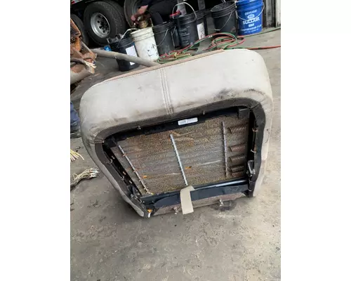 MACK CXN613 Seat, Front