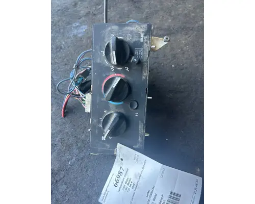 MACK CXN613 Temperature Control