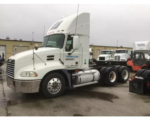 MACK CXN613 WHOLE TRUCK FOR RESALE