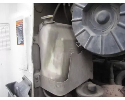 MACK CXN613 WINDSHIELD WASHER RESERVOIR