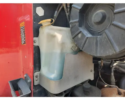MACK CXN613 WINDSHIELD WASHER RESERVOIR
