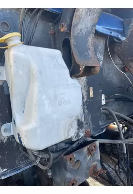 MACK CXN613 Windshield Washer Reservoir