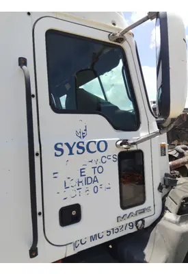 MACK CXP 2007-2007 DOOR ASSEMBLY, FRONT