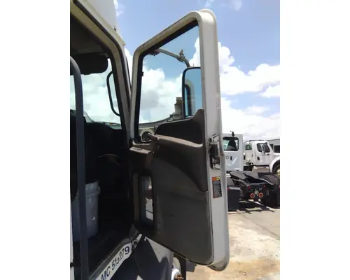 MACK CXP 2007-2007 DOOR ASSEMBLY, FRONT
