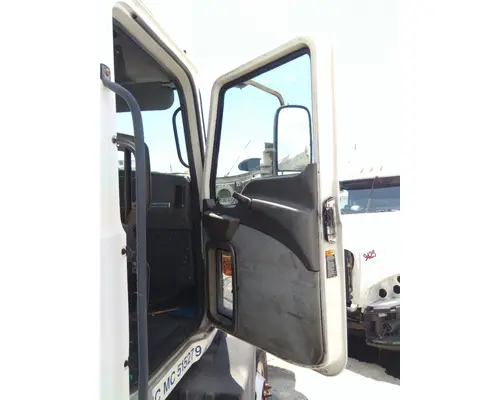 MACK CXP 2007-2007 DOOR ASSEMBLY, FRONT