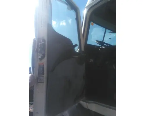 MACK CXP 2007-2007 DOOR ASSEMBLY, FRONT