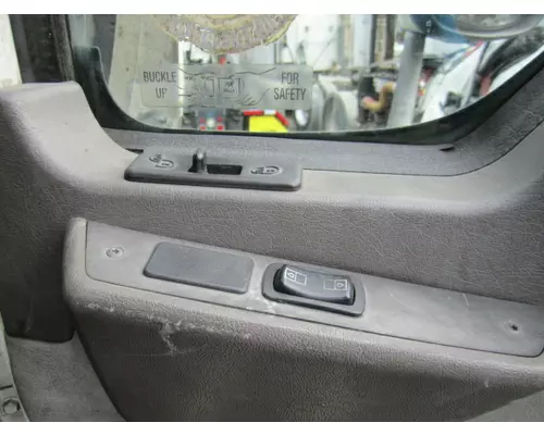 MACK CXP 2007-2007 DOOR ASSEMBLY, FRONT