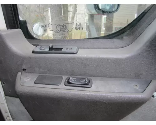 MACK CXP 2007-2007 DOOR ASSEMBLY, FRONT