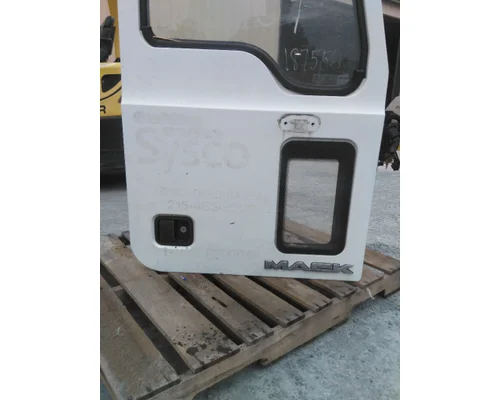 MACK CXP 2007-2007 DOOR ASSEMBLY, FRONT