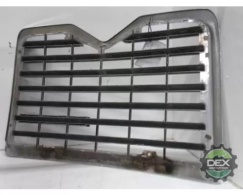 MACK CXP612 8231 radiator grille