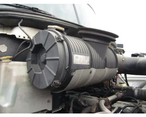 MACK CXP612 AIR CLEANER