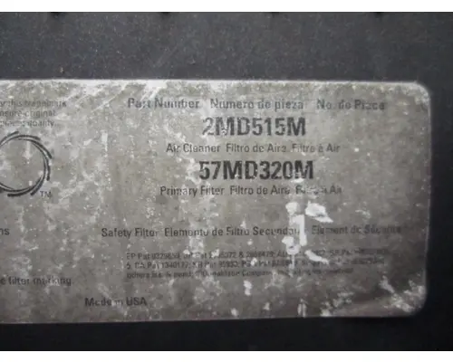 MACK CXP612 AIR CLEANER