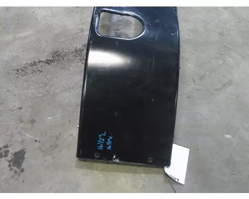MACK CXP612 BUMPER CENTER