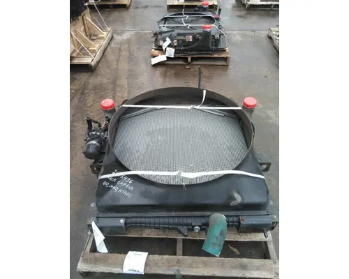 MACK CXP612 COOLING ASSEMBLY (RAD, COND, ATAAC)