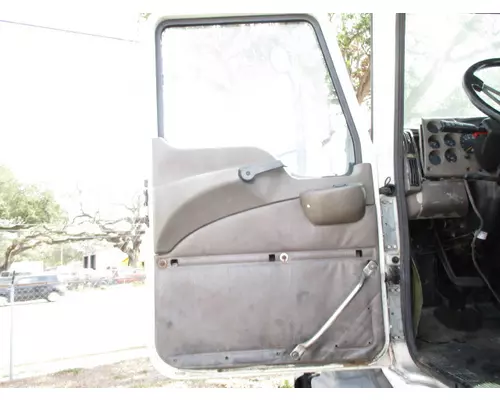 MACK CXP612 DOOR ASSEMBLY, FRONT