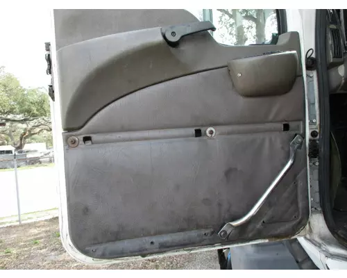 MACK CXP612 DOOR ASSEMBLY, FRONT