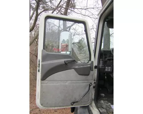 MACK CXP612 DOOR ASSEMBLY, FRONT