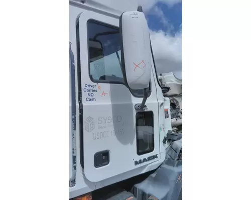 MACK CXP612 DOOR ASSEMBLY, FRONT
