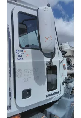 MACK CXP612 DOOR ASSEMBLY, FRONT