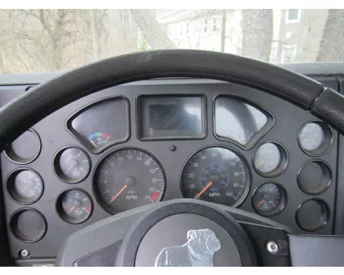 MACK CXP612 GAUGE CLUSTER