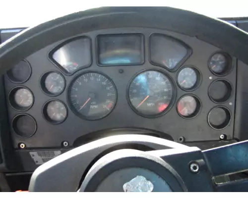 MACK CXP612 GAUGE CLUSTER