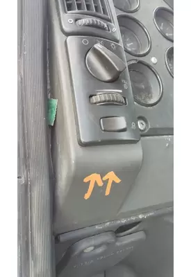 MACK CXP612 HEADLAMP SWITCH