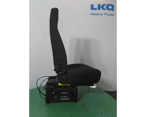 MACK CXP612 SEAT, FRONT