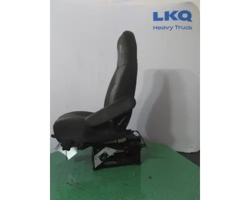 MACK CXP612 SEAT, FRONT