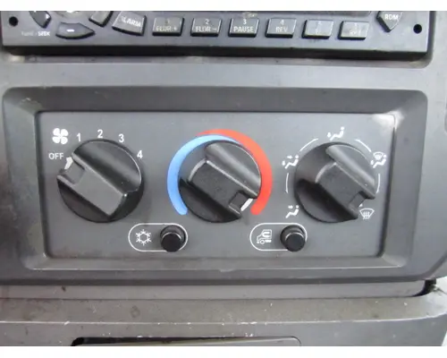 MACK CXP612 TEMPERATURE CONTROL