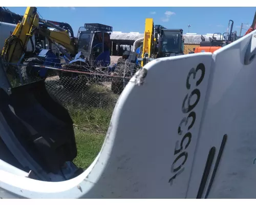 MACK CXP613 2007-2007 HOOD