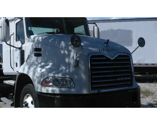 MACK CXP613 2007-2007 HOOD