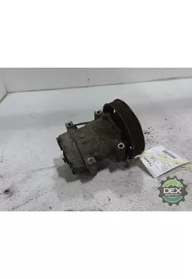 MACK CXP613 8743 compressor and mounting; compressor mounting