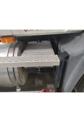MACK CXP613 BATTERY BOX