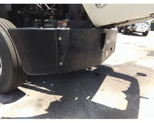 MACK CXP613 BUMPER ASSEMBLY, FRONT