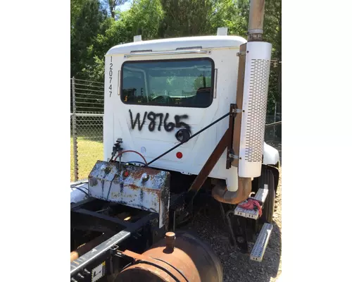 MACK CXP613 CAB