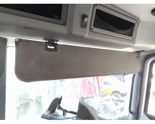 MACK CXP613 INTERIOR SUN VISOR