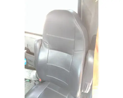 MACK CXP613 SEAT, FRONT